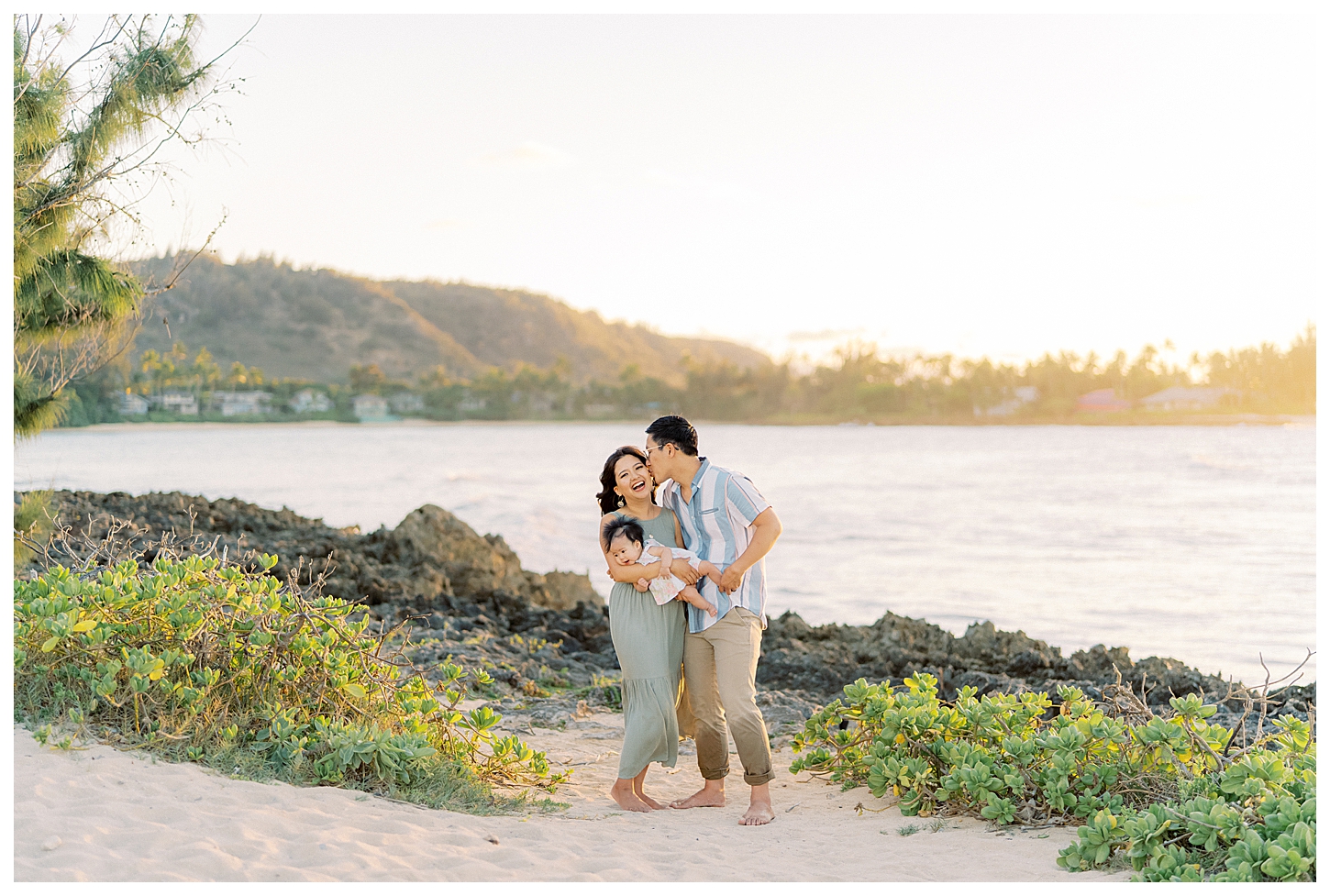 Oahu Hawaii Newborn Photographer