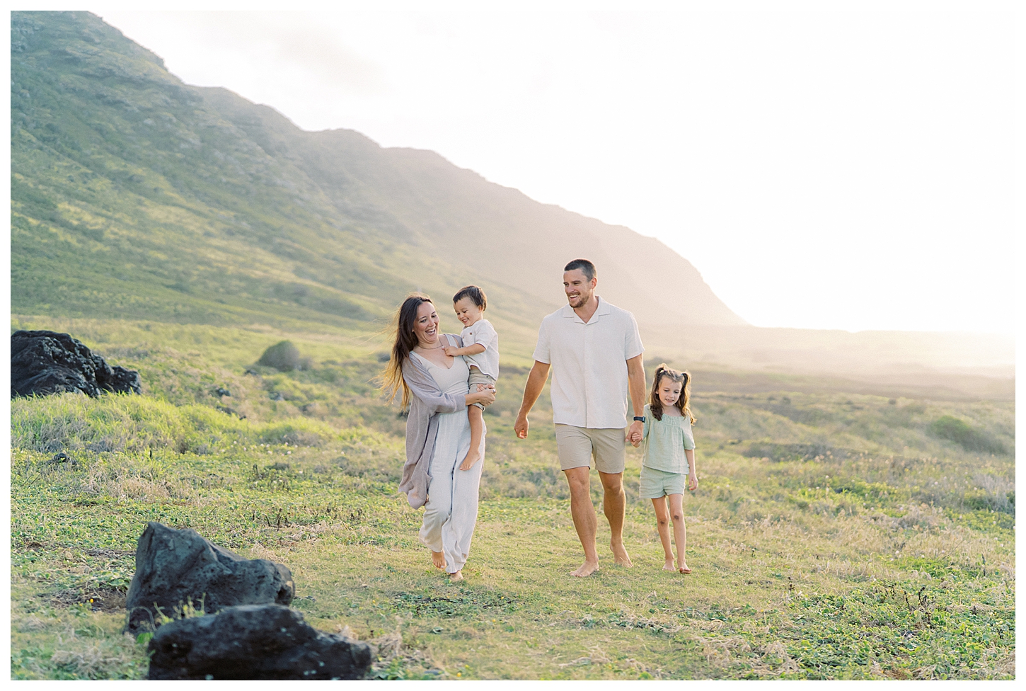 Oahu Hawaii Family Photographer
