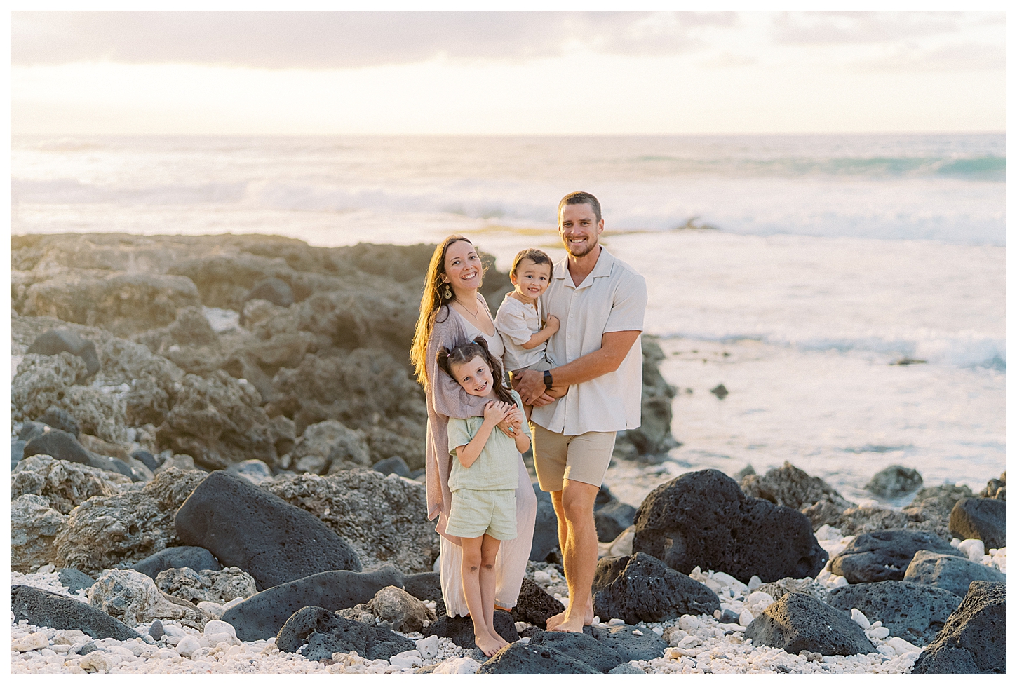 Oahu Hawaii Family Photographer