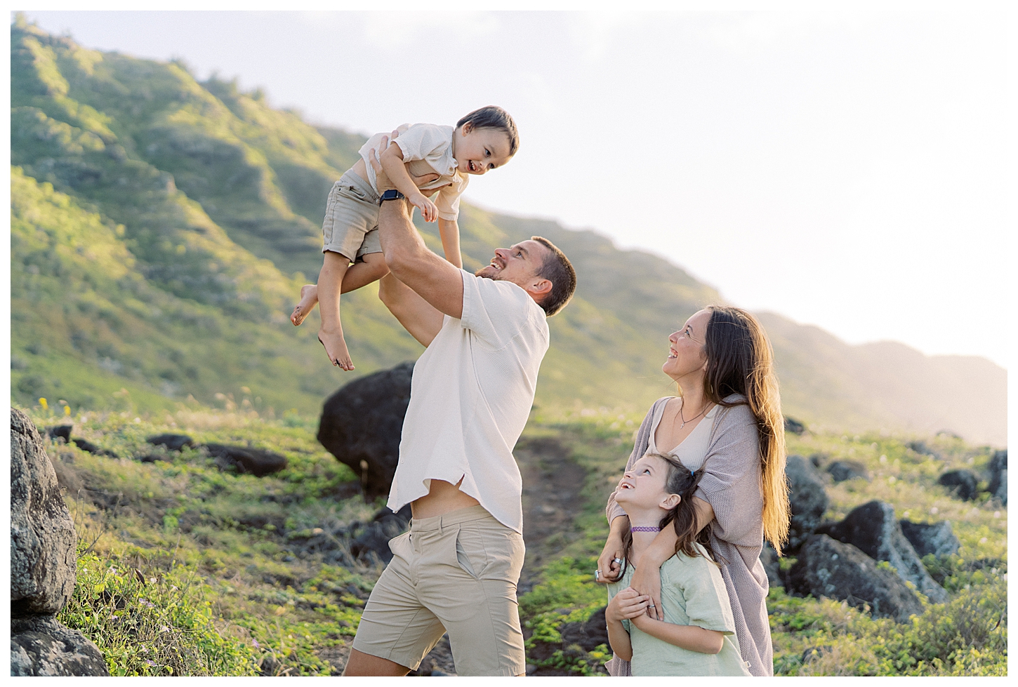 Oahu Hawaii Family Photographer