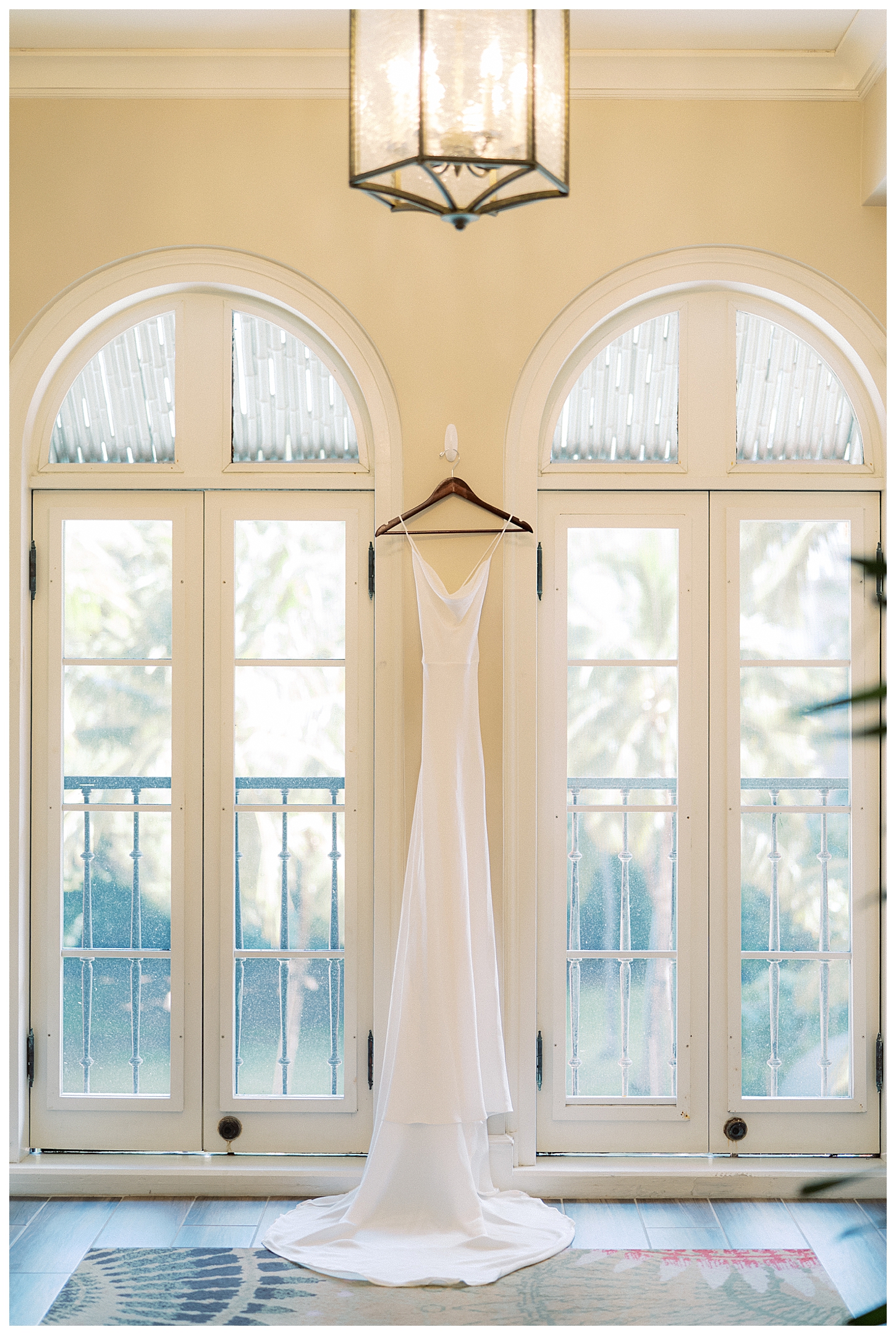 Royal Hawaiian Wedding Photographer