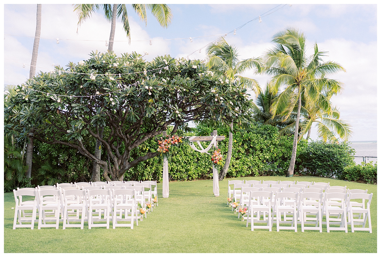 Royal Hawaiian Wedding Photographer