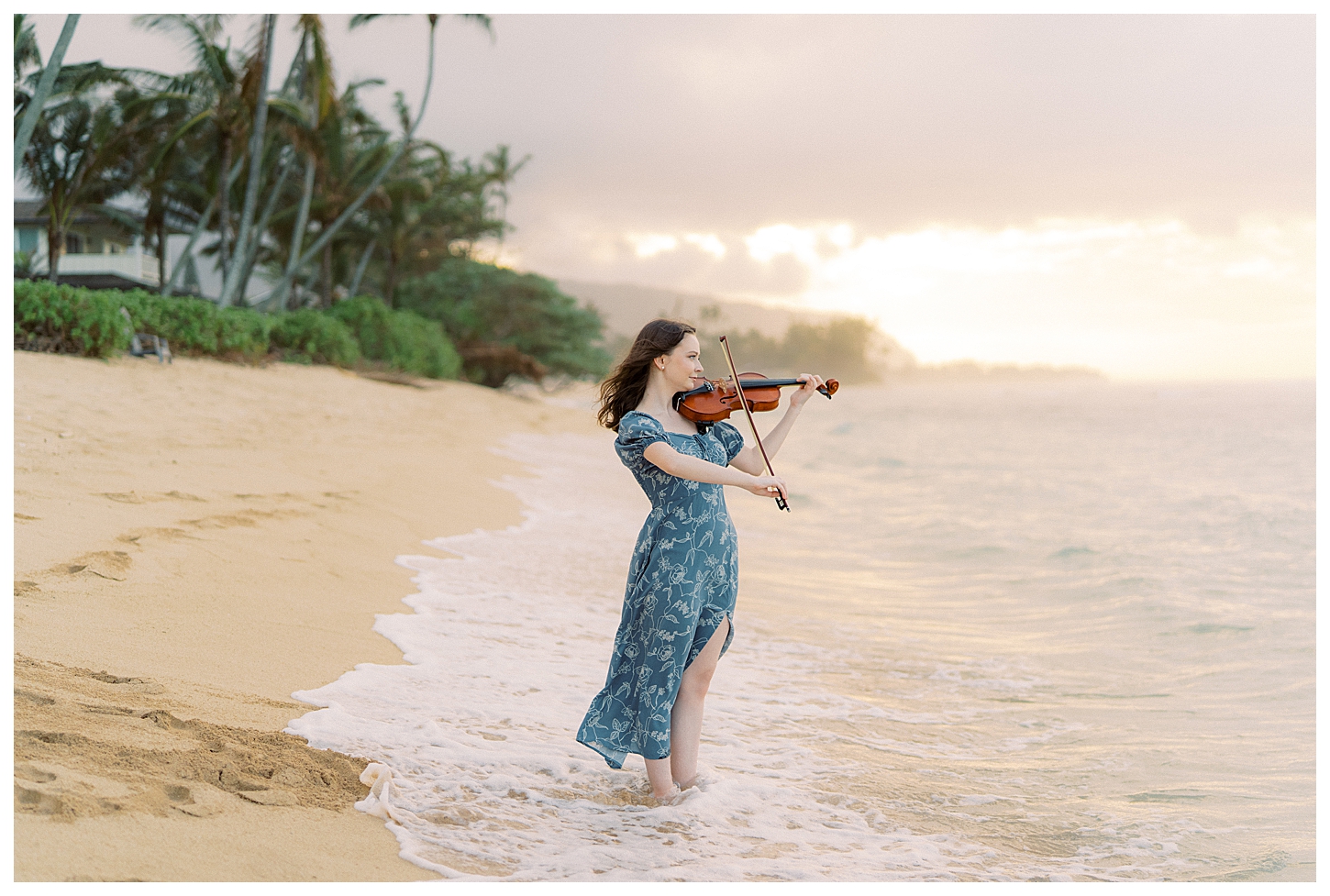 Oahu Hawaii Senior Portrait Photographer